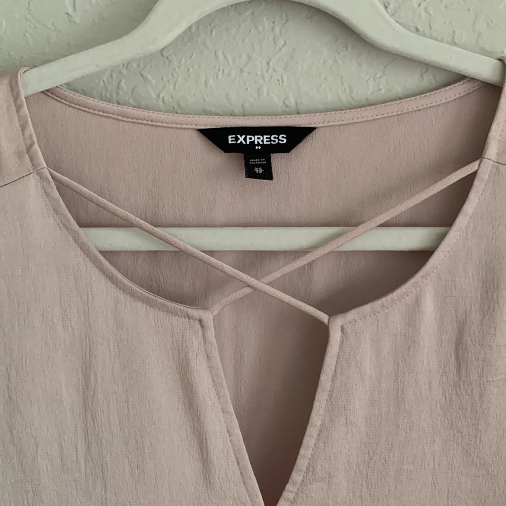 Express Blouse - Picture 2 of 4